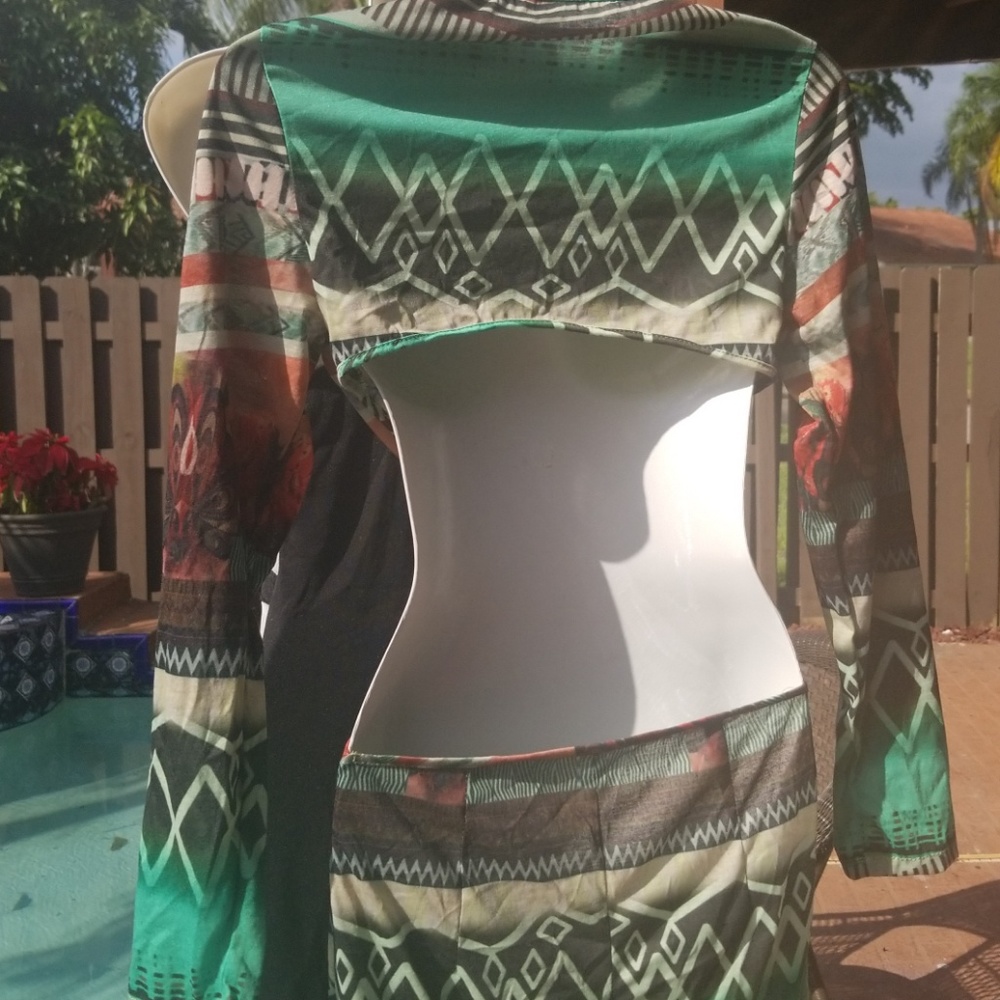 Dress - Picture 5 of 6